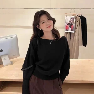 my-11134207-820la-mlq0mah4bw9b00.webp Women Slant Shoulder Knitted Sweater Free Size 40kg-65kg