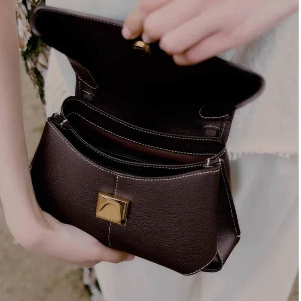 my-11134207-820lc-moev3lx5dlop30.webp Mini Genuine Leather Crossbody Handbag