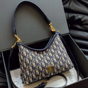Retro Embroidered Crossbody Shoulder Bag
