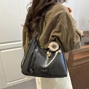 sg-11134301-821dw-mh1jxocy0aoa89.webp Vintage Large Capacity Shoulder Bag